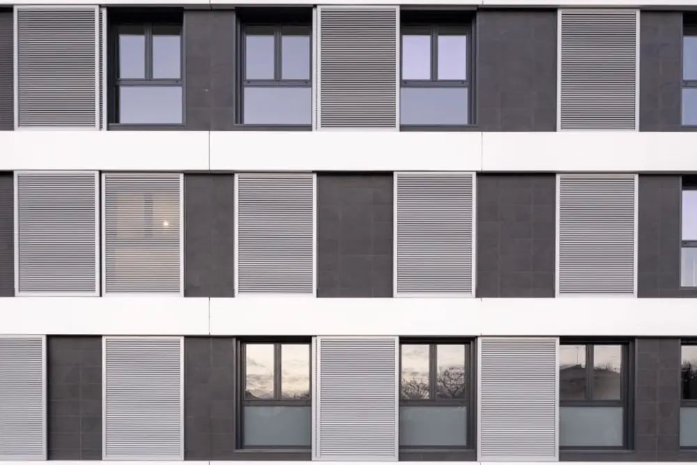 tilt and turn window